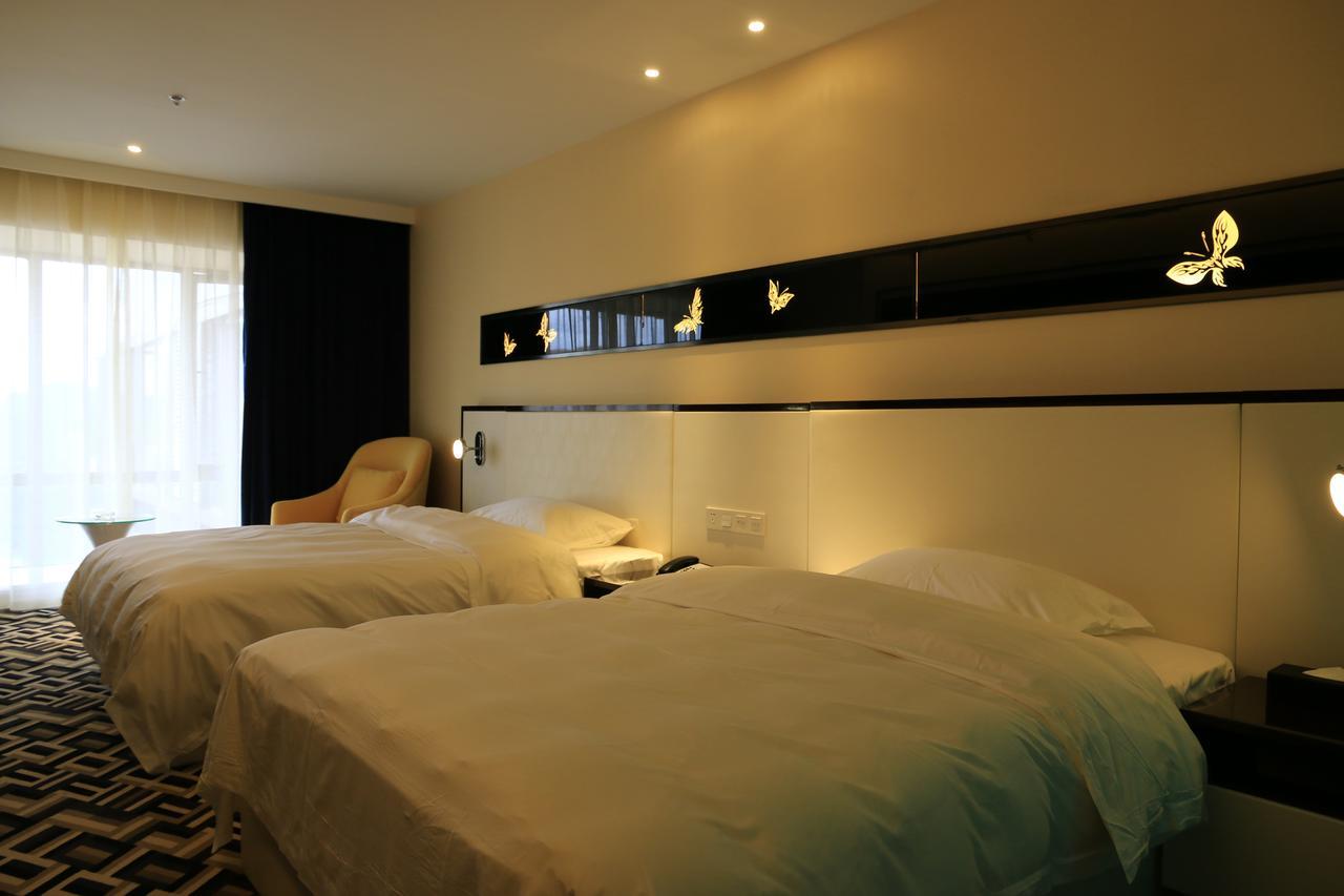 D•Mark Hotel Guiyang  Zewnętrze zdjęcie