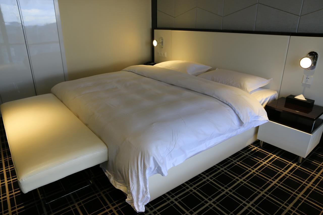 D•Mark Hotel Guiyang  Zewnętrze zdjęcie